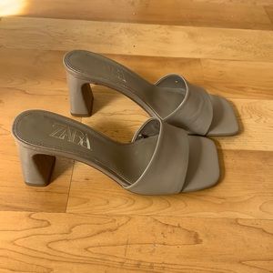 Taupe Zara heeled sandal